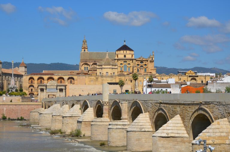 Sułtan chce zwrotu katedry w Kordobie muzułmanom
