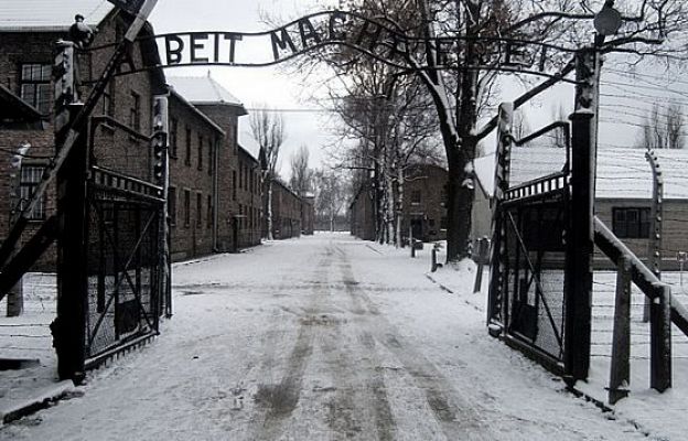 Duchowni katoliccy zorganizowali pomoc dla więźniów Auschwitz